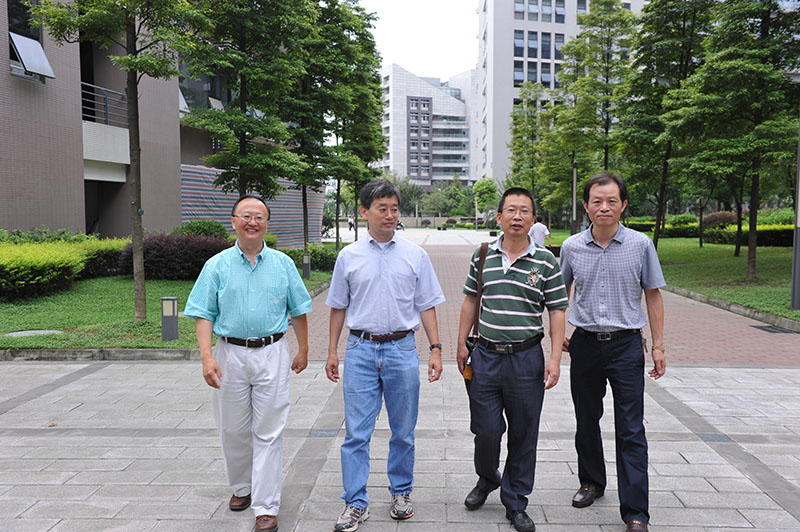 Fellow of the American Academy of Sciences, Professor Gregory C. Fu, PhD, was invited to visit the company.